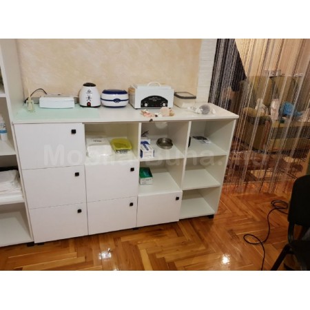 Dulap pentru salon de frumusete A-56